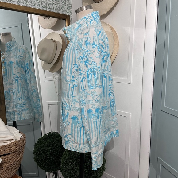 Lilly Pulitzer Captain La Via Loca Printed Pullover Popover Size Large - Picture 2 of 8